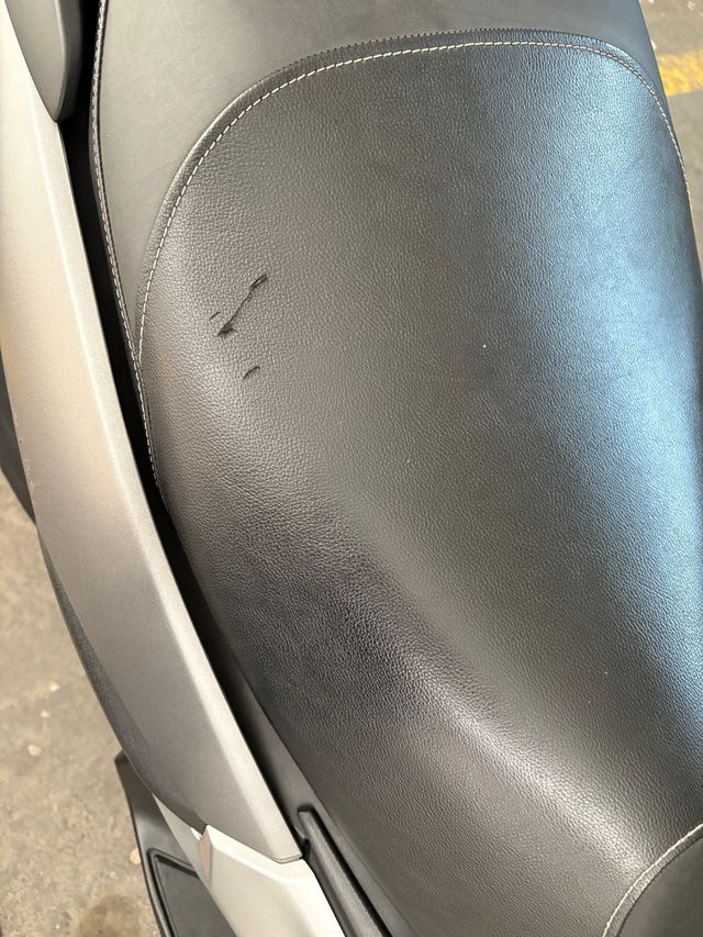 Yamaha NMAX 125cc - Gris Oscuro