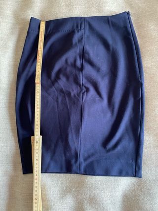 Falda midi Marc O'Polo azul

algodon
tiene stretc
