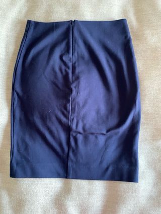 Falda midi Marc O'Polo azul

algodon
tiene stretc
