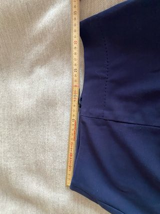 Falda midi Marc O'Polo azul

algodon
tiene stretc
