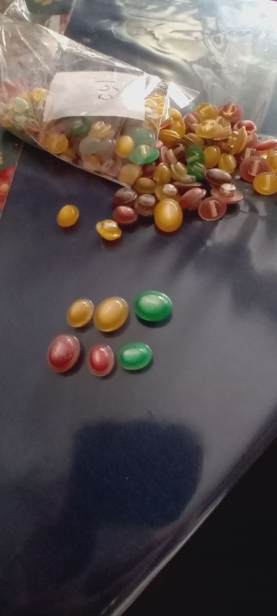 Bottoni colorati vintage (150