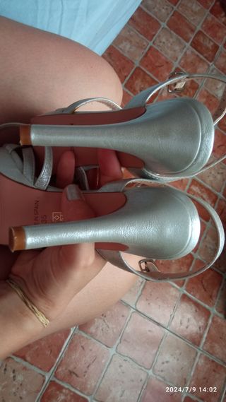 Sandalias tacón plata 35