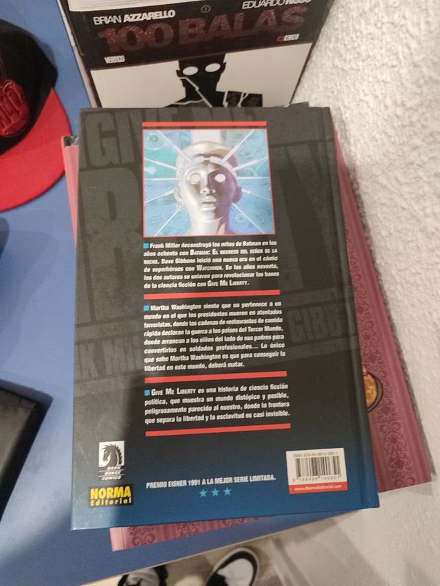 GIVE ME LIBERTY (CÓMIC USA) (Spanish Edition)