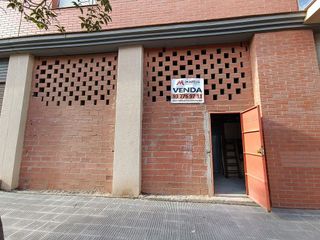 Local comercial en venta en Martorell
