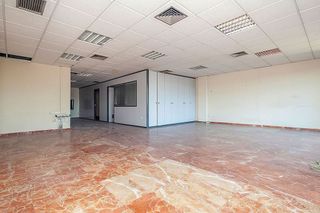 Oficina en venta en Almeda - El Corte Inglés en Cornellà de Llobregat