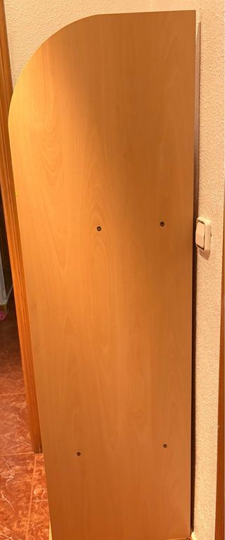 Estantería infantil de madera