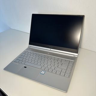 Portátil MSI Prestige 14