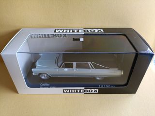 Cadillac Hearse 1966 (1:43)