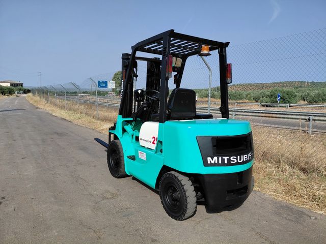 Carretilla elevadora Mitsubishi 25