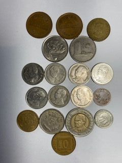 Monedas de África, Asia y América