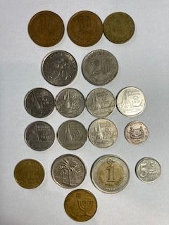 Monedas de África, Asia y América