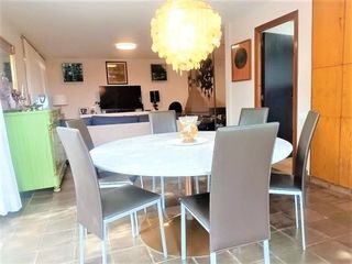 Chalet en venta en Joc de la Bola - Camps d'Esports - Ciutat Jardí - Montcada en Lleida