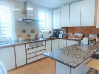 Chalet en venta en Joc de la Bola - Camps d'Esports - Ciutat Jardí - Montcada en Lleida