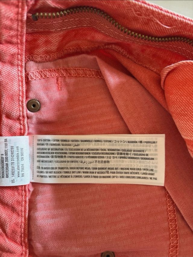 Shorts Abercrombie & Fitch rossi