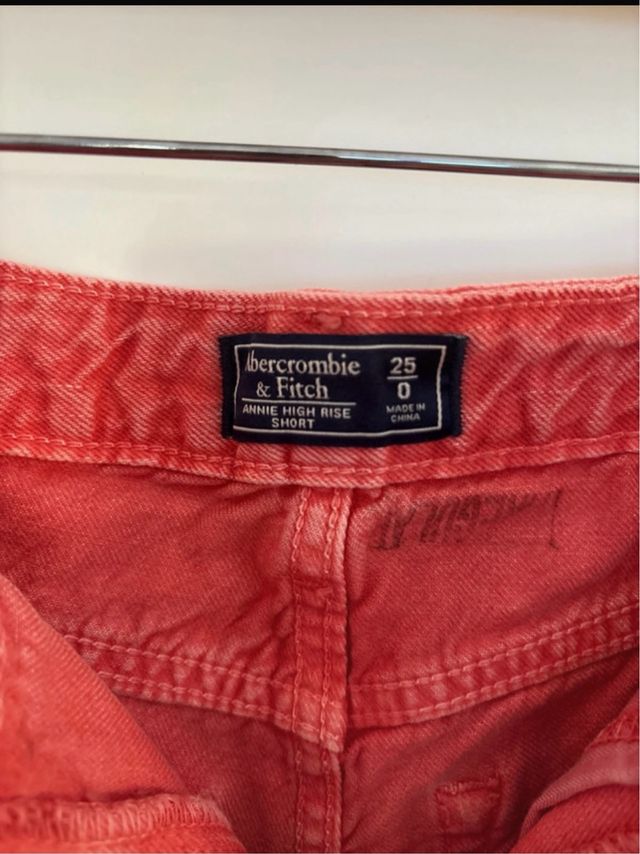 Shorts Abercrombie & Fitch rossi
