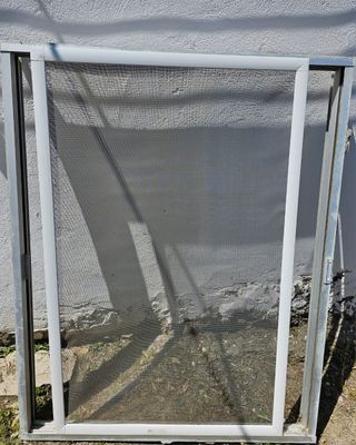 Mosquitera aluminio blanca para ventana 77x122cm