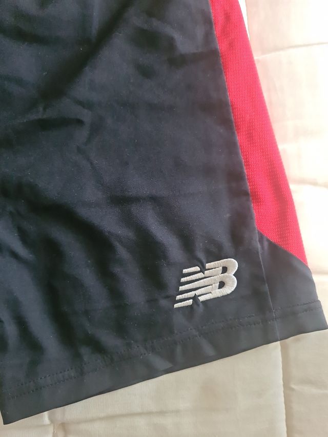 Pantaloni New Balance Athletic Club (8/10 anni)