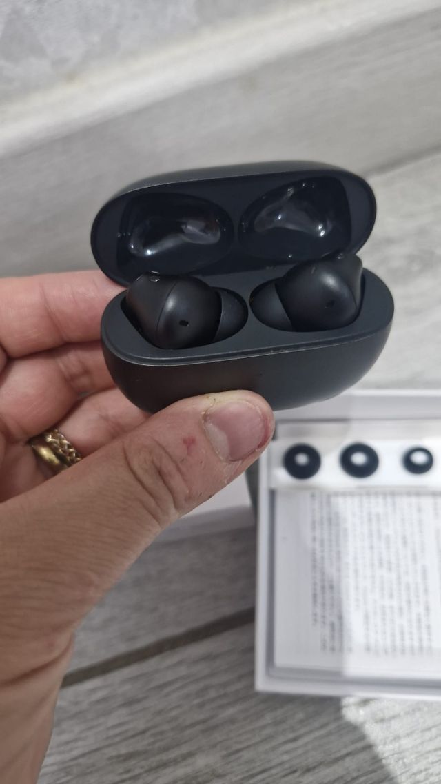 Auriculares Redmi Buds 4 Pro negros