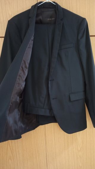 Traje Zara Hombre Negro
