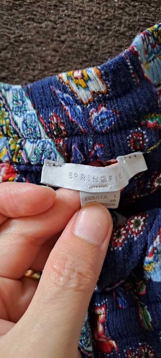 Falda midi estampada azul