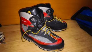 Botas Montaña GARMONT EPIC PLUS GTX