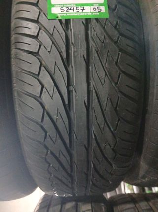 205 60 16 92H DUNLOP SP SPORT 300 E