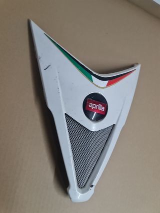 Carenado Aprilia SR 125