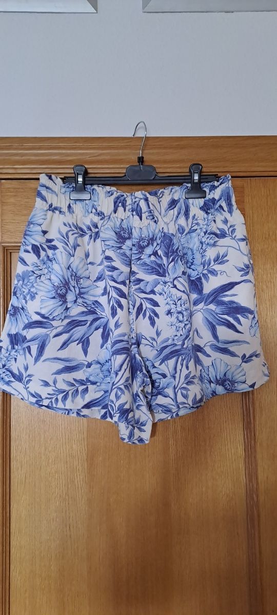 Shorts lino azul y blanco