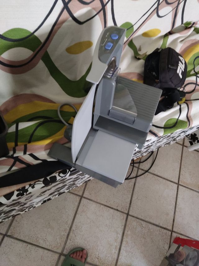 Cortafiambres Ufesa CF4820 - Profesional