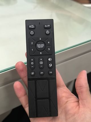 Lámpara LED moderna con ventilador