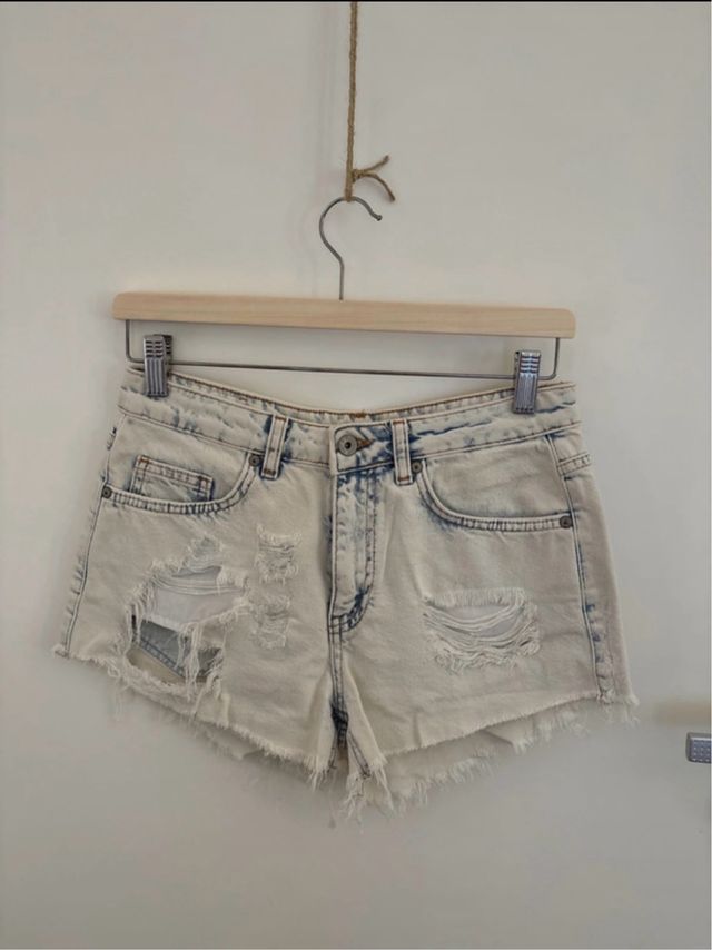 Shorts Denim Chiaro Strappati