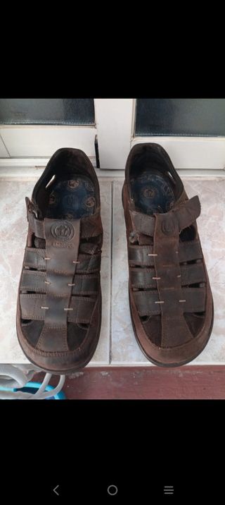 Sandalias Panama Jack marrón, talla 41