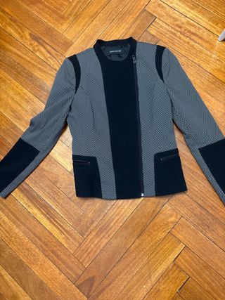 Chaqueta Diana Gallesi - Negra y Blanca