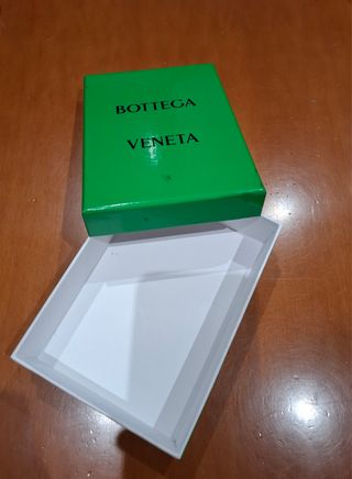 Caja Bottega Veneta Verde