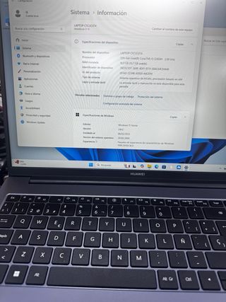 HUAWEI MateBook i5-12450h - 16GB RAM 500gb