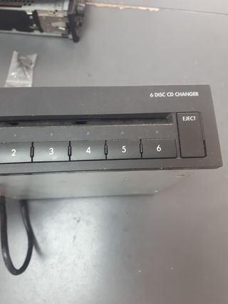 Cargador 6 CDs VW Golf 4