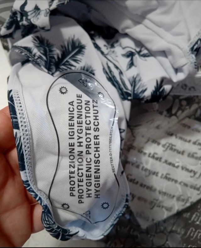 Costume intero bianco e nero tg L