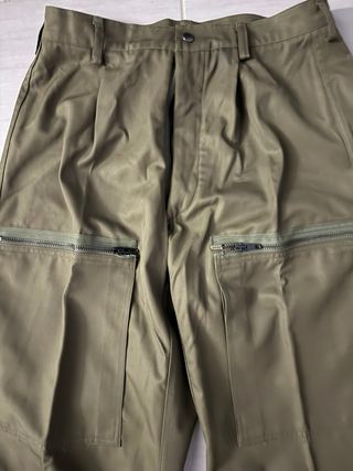 Pantaloni mimetici militari