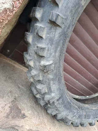 Neumático Metzeler 140/80-18 M/C 62R