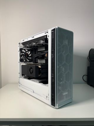Servidor Workstation - Threadripper PRO 5975WX
