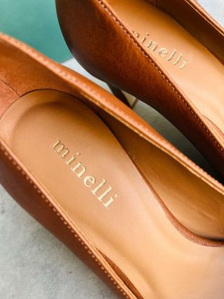 Salones Minelli camel 37