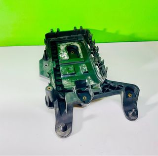 Soporte Batería Audi A3 8P 1K0915333