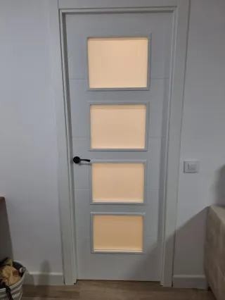 Montador puertas 
