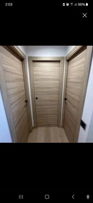 Montador puertas 
