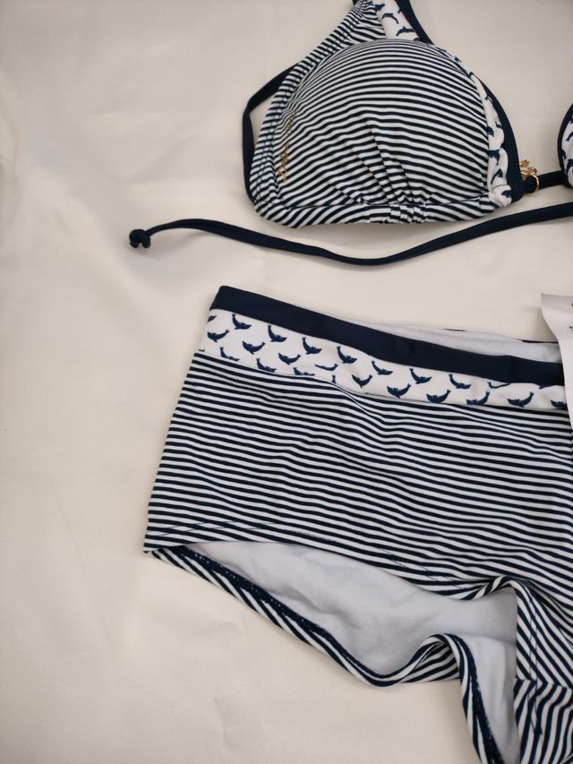 Bikini Dolores Cortes a righe blu e bianche Tg M