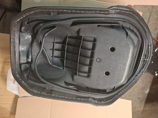 Asiento Honda Forza 250 completo