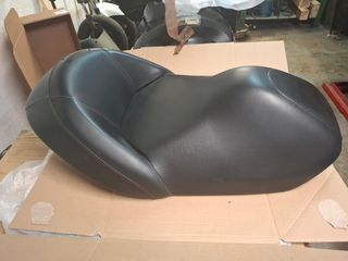 Asiento Honda Forza 250 completo