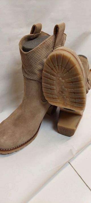 Botines Panama Jack beige mujer