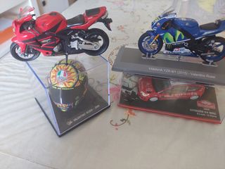 Miniaturas Motogp y Rally. V. Rossi y S.Loeb