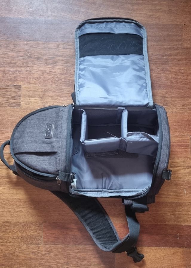 Mochila bandolera cámara